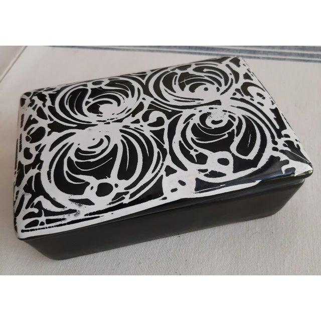 Mid-Century Modern Italian Ceramic Box by Raymor For Sale - Image 3 of 9