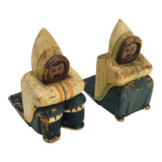 20th Century Grenfell Mission Bookends of Inuit Figures - Set of 2 For Sale