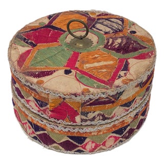 Late 19th Century Round Fabric Indian Detailed Box For Sale
