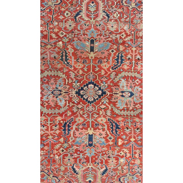 Early 20th Century Early 20th Century Antique Persian Medallion Serapi Rug With Red Background and Blue Border For Sale - Image 5 of 9