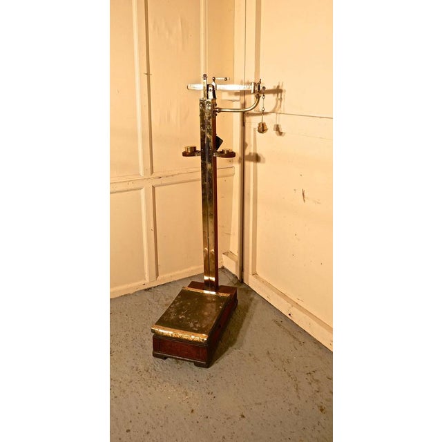 Avery Brass Height & Weight Standing Jockey Scales from Market Rasen Racecourse, 1890s For Sale - Image 9 of 11