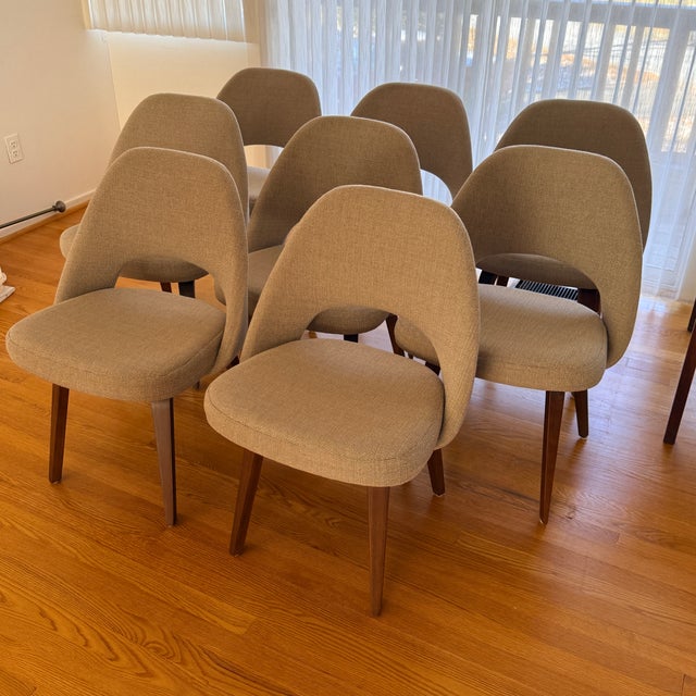 1950s Set of 8 Saarinen Armless Executive Chairs for Knoll For Sale - Image 5 of 13