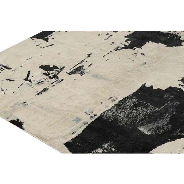 Rug & Kilim’s Abstract Rug in Ivory With Black and Ice Blue Patterns For Sale In New York - Image 6 of 7