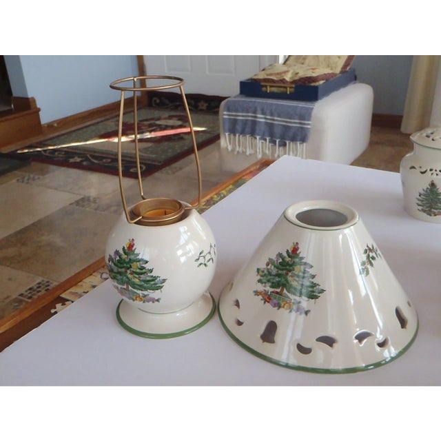 1990s Spode Christmas Tree Holiday DecorTea Light Candle Lamp For Sale - Image 5 of 7