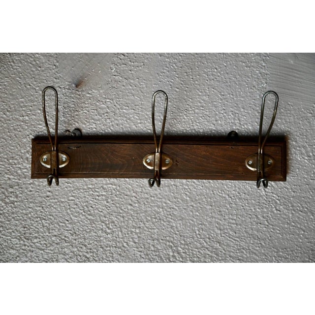 1940s Vintage Bistro-Style Wall-Mounted Coat Rack in Wood and Patinated Metal, 1940s For Sale - Image 5 of 5
