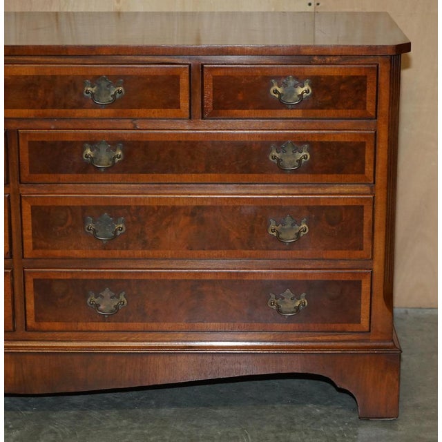 Georgian Style Sideboard or Chest of Drawers in Burr & Burl Walnut For Sale - Image 4 of 17