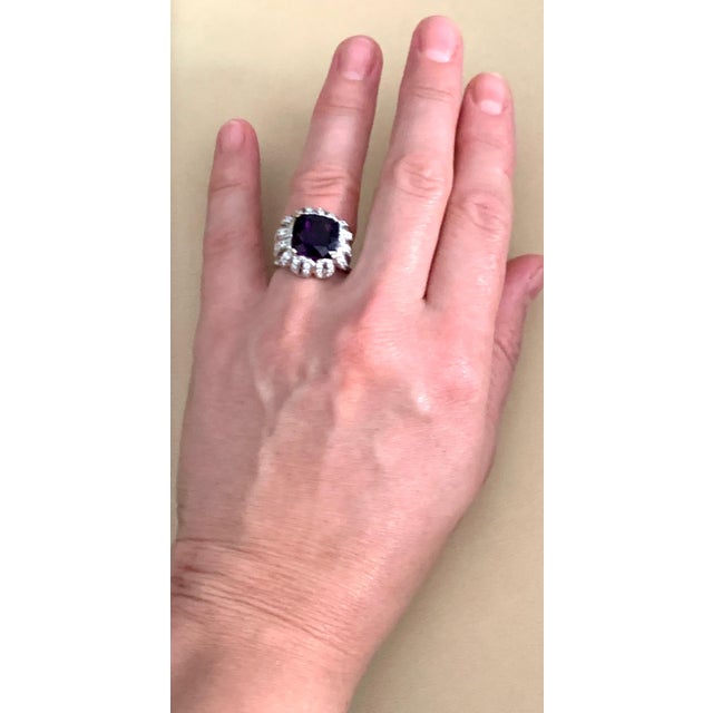 6.5 Carat Amethyst And 1.5 Carat Diamond Ring 18 Karat White Gold, 1970s, Italy For Sale - Image 11 of 18