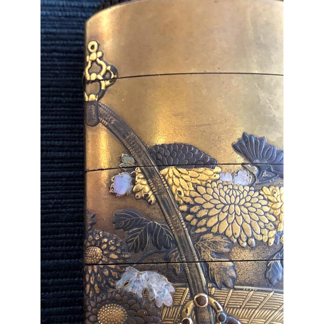 Gold Antique Japanese Inro by Shigehide Edo Period For Sale - Image 8 of 15