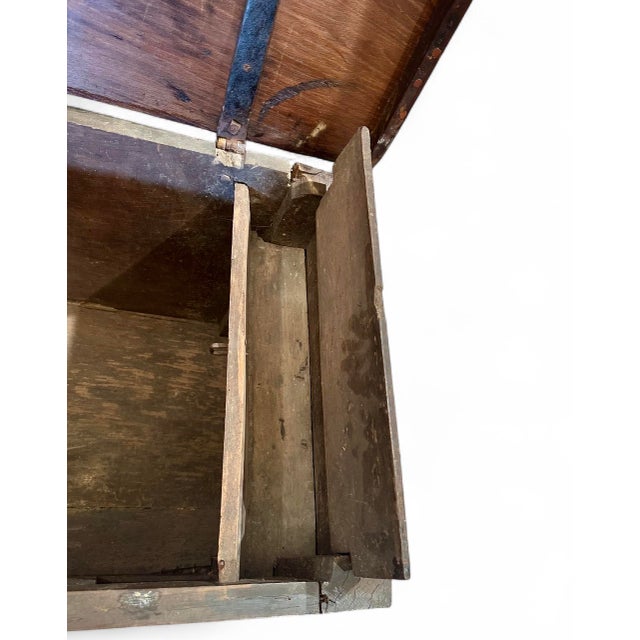 17th Century English Renaissance 17th Century Solid Oak Chest Trunk For Sale - Image 5 of 17