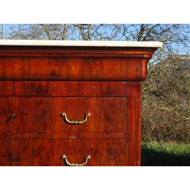 Brown Antique Restoration Chest of Drawers in Mahogany Veneer with White Marble Top For Sale - Image 8 of 18