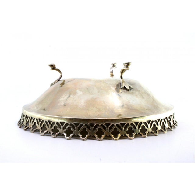 Silver Candy Box with Wire Rack Rim and Horses Feet-Shaped Feet For Sale - Image 6 of 8