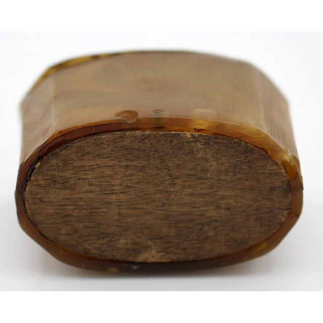 1800s Snuff Box of Ram's Horn and Wood For Sale - Image 4 of 10