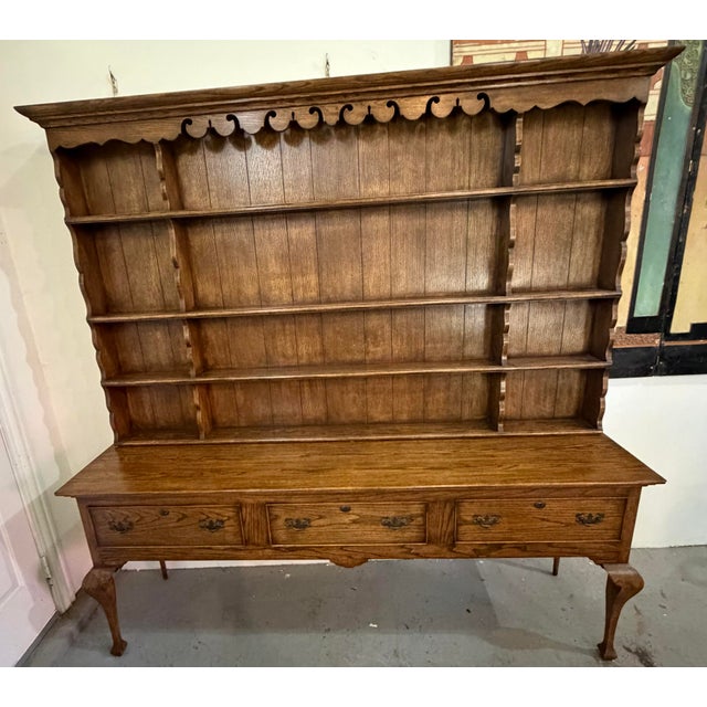 English Mid-Century English Georgian Style Oak Welsh Dresser & Open Plate Rack For Sale - Image 3 of 12