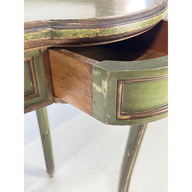 Early 20th Century Vintage Italian Venetian Painted Kidney-Shaped Writing Desk or Vanity For Sale - Image 5 of 18