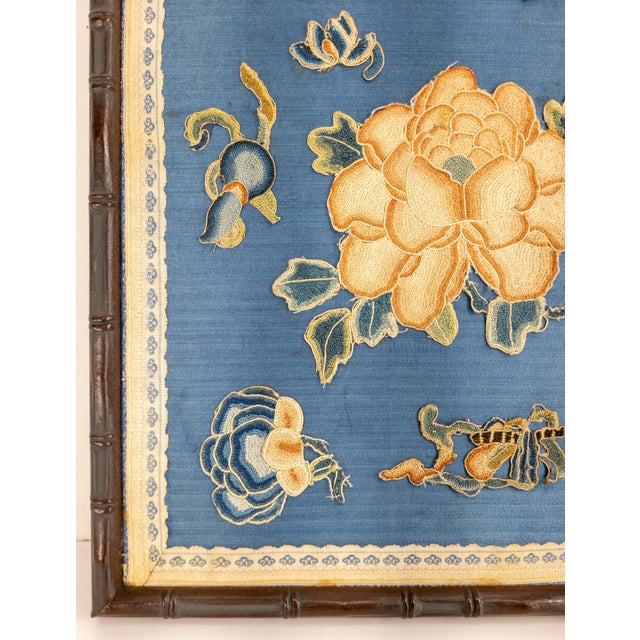 Early 20th Century 19th Century Chinese Panel With Forbidden Stitch Silk Appliques For Sale - Image 5 of 8