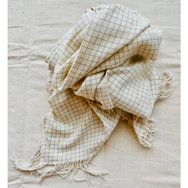 1920s Circa 1920 Vintage Ivory & Gray Windowpane Wool Throw Blanket For Sale - Image 5 of 9