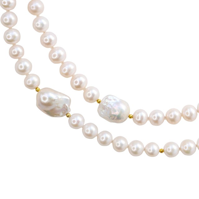 Early 21st Century Baroque Pearls Rope Necklace 18K Gold For Sale - Image 5 of 9