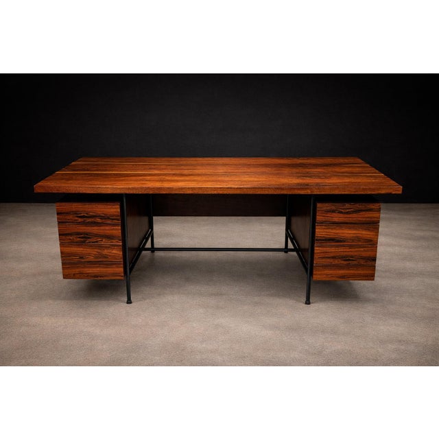 Brazilian Modern Six-Drawer Rosewood & Iron Desk by Geraldo De Barros, Brazil, 1950s For Sale - Image 10 of 15