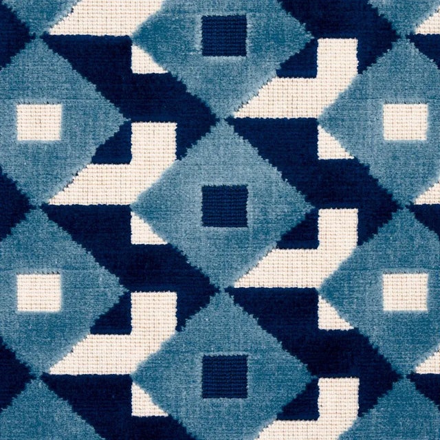 Op Art Sample - Schumacher x Johnson Hartig Dazzle Ship Velvet Fabric in Azure For Sale - Image 3 of 5
