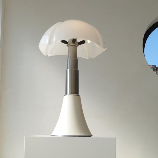 Pipistrello Grande Lamp by Gae Aulenti for Martinelli Luce, 1980s For Sale - Image 9 of 17