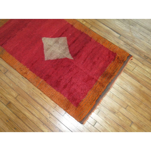 Mid 20th Century Cherry Red Vintage Turkish Tulu Medallion Carpet For Sale - Image 5 of 6