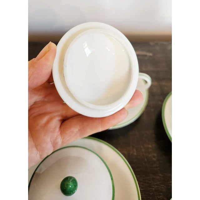 1970s Set of 4 Mid-Century Covered Bouillon or Soup Cups W/ Saucers, “Taste Setter Collection For Sale - Image 12 of 17