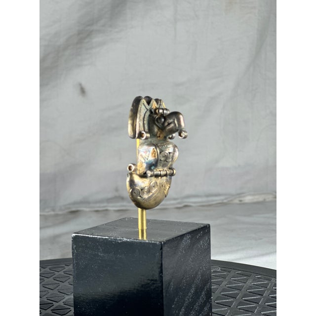 15th Century & Earlier Pre-Columbian Tairona Tumbaga Pendant For Sale - Image 5 of 11