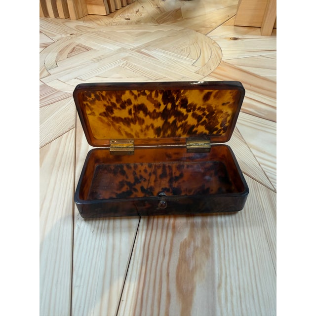 Faux Tortoiseshell Lucite Rectangular Box For Sale In Los Angeles - Image 6 of 6