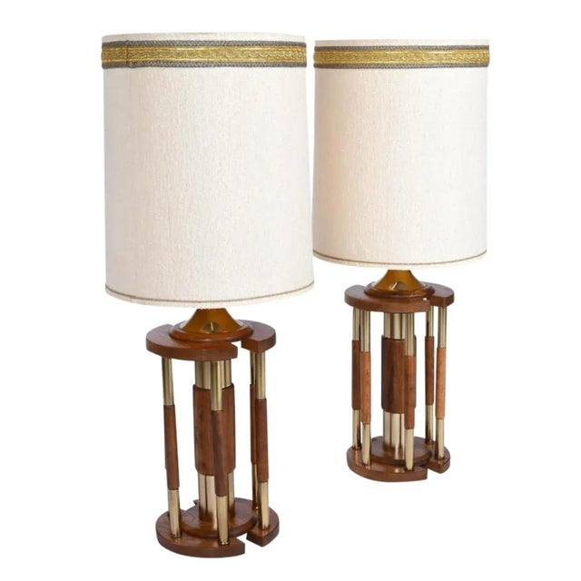 Mid-Century Modern Pair Post Modern Gold Brass and Oak Wood Large Table Lamps For Sale - Image 3 of 10