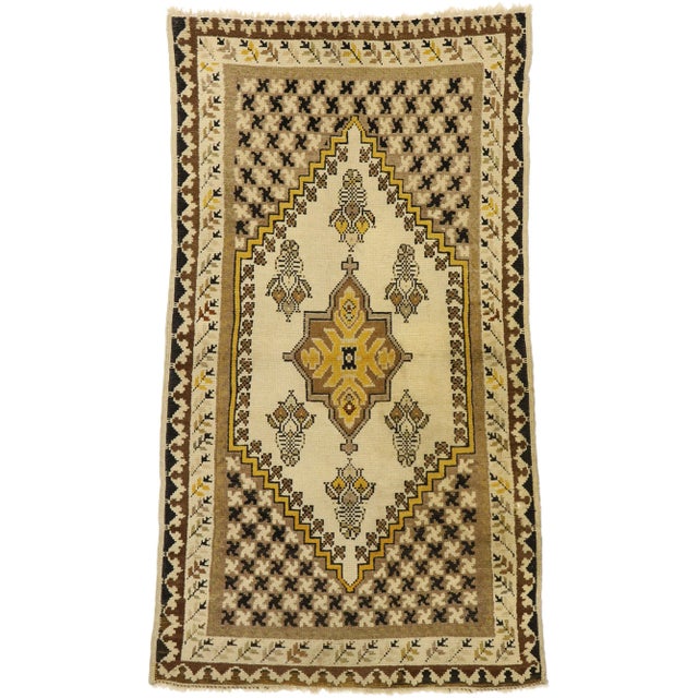 Vintage Turkish Oushak Rug - 03'03 X 06'00 For Sale - Image 9 of 9