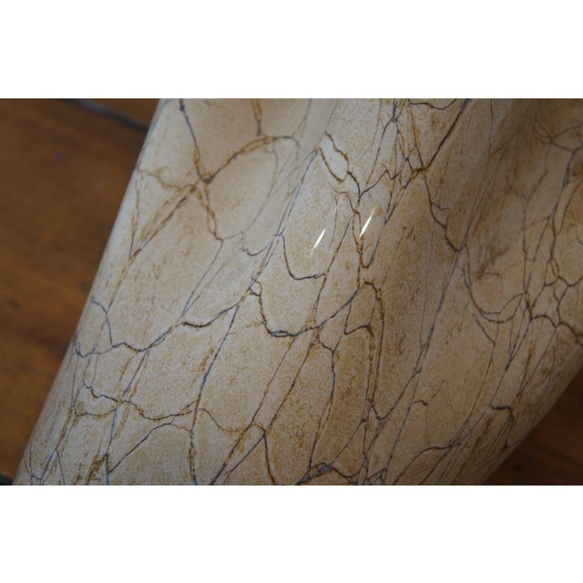 Vintage Zorza Poland Ruffled Freeform Handkerchief Marbled Art Glass Vase For Sale - Image 10 of 11