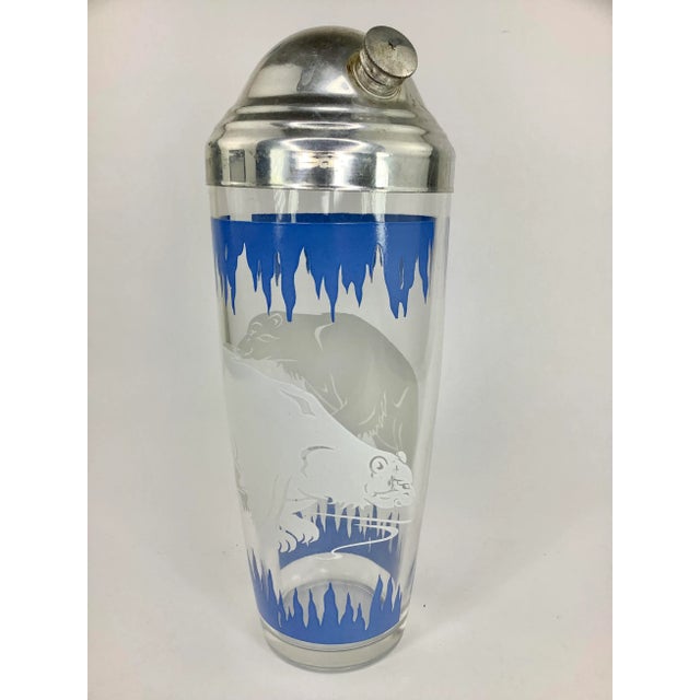1960s Vintage Hazel Atlas Cocktail Shaker With Polar Bears and Icicles For Sale - Image 5 of 5