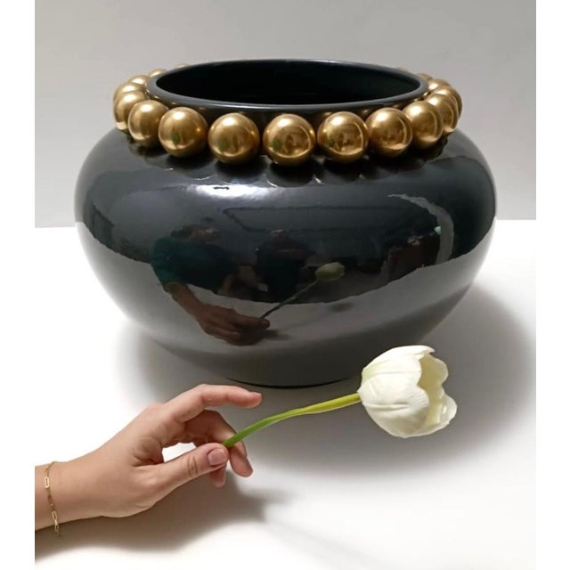 1950s Dark Grey / Green Lacquered Ceramic Vase with Pure Gold Pearls, Italy, 1950s For Sale - Image 5 of 11