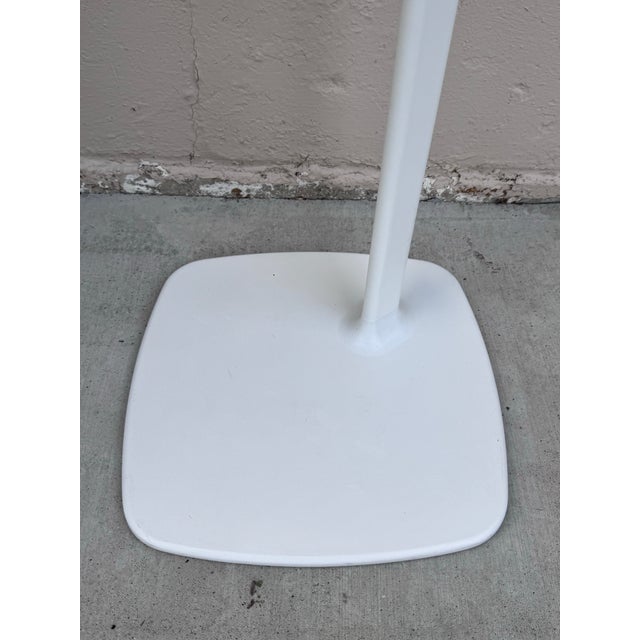 2010s Allermuir "Host" Hlt1 Side Table by Simon Pengelly, White Aluminum For Sale - Image 5 of 11