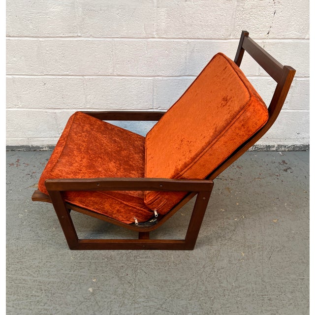 Unique Mid-Century Modern Teak Orange Lounge Chair For Sale In New York - Image 6 of 9