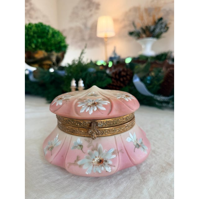 Victorian Late 19th Century c.f. Monroe Nakara Box For Sale - Image 3 of 6