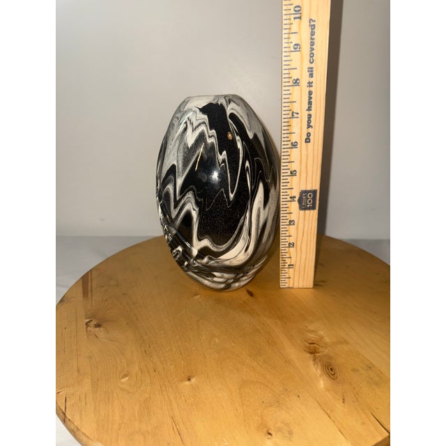 1990s Mt St Helens Ceramic Ash Glazed Vase Black White Swirl Volcano 8” Artist Signed For Sale - Image 9 of 12