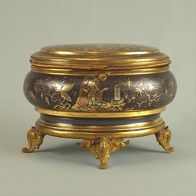 Antique Japanese gilt bronze jewelry box with key, Meiji 19thC Size of the box 11 x 16 x 12 cm
