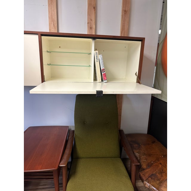 Cream 1960s Florence Knoll Wall Hung Credenza For Sale - Image 8 of 8