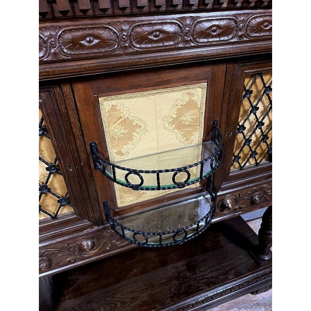 Renaissance Style Dresser Cabinet in Walnut and Oak, 1850 For Sale - Image 5 of 10