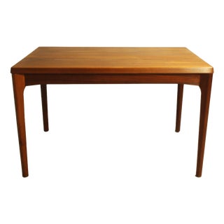 Vintage Danish Teak Dining Table by Henning Kjaernulf for Vejle Mobelfabrik, Denmark, 1960s For Sale