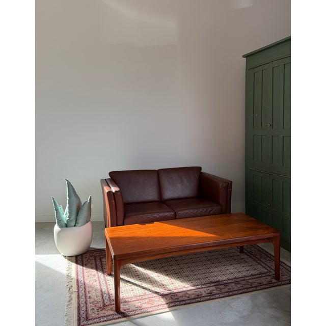 Mid-Century Modern Matte White Gainey Planter La Verne California J-12 Architectural Pottery For Sale - Image 3 of 15