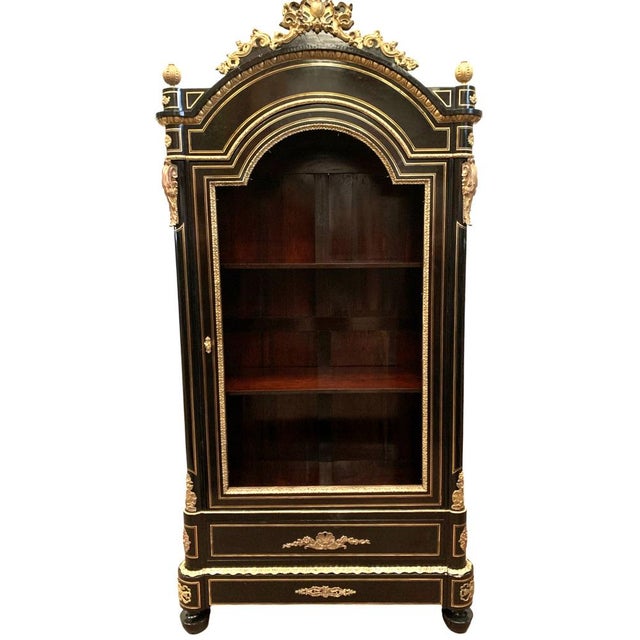 Napoleon III Display Case in Black Wood and Gilded Chiseled Bronze For Sale - Image 16 of 16