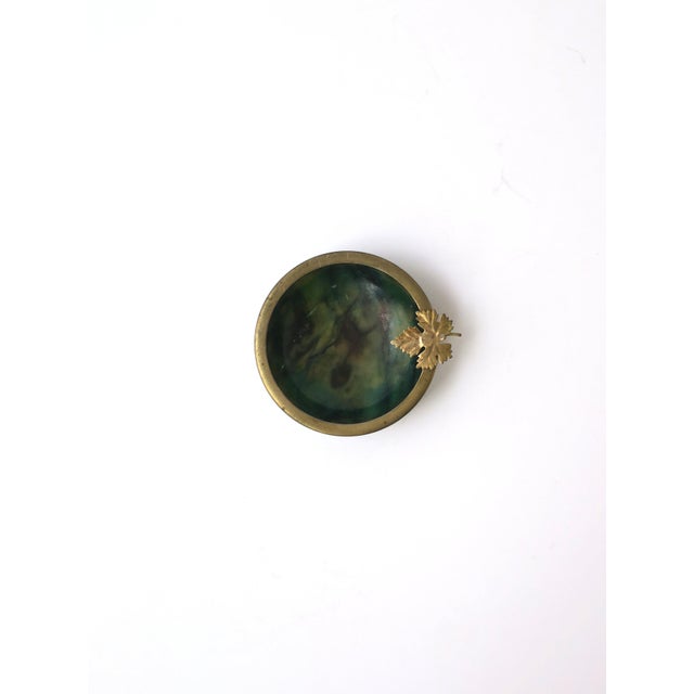 Mid-Century Modern Italian Alabaster Marble and Brass Ashtray or Jewelry Dish, Mid-20th Century For Sale - Image 3 of 10
