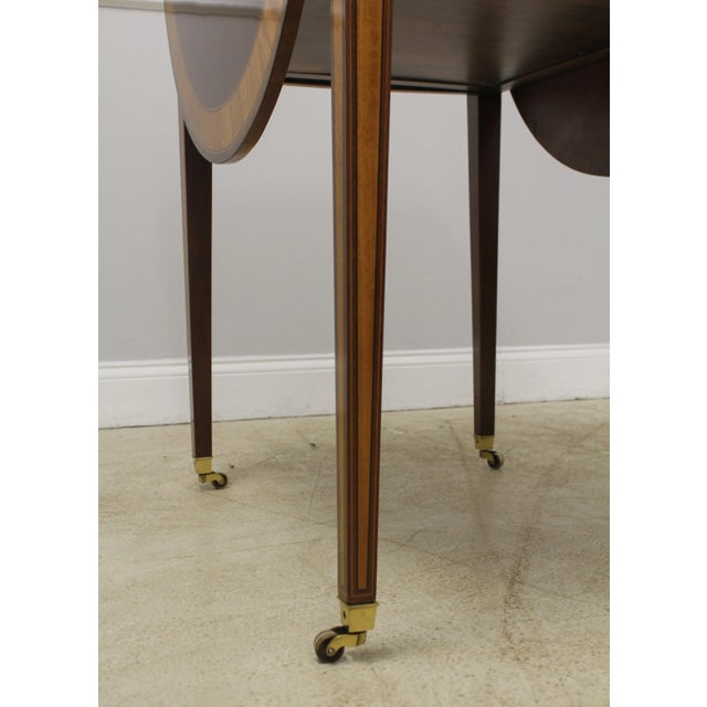 1980s Century British National Trust Collection Pembroke Table For Sale - Image 5 of 12