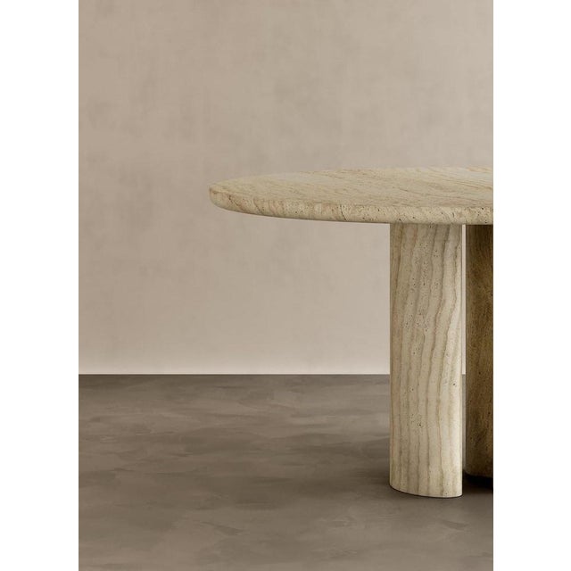 Roman Dining Table II in Bianco Alabastrino Travertine by Paloma Editions For Sale - Image 6 of 7