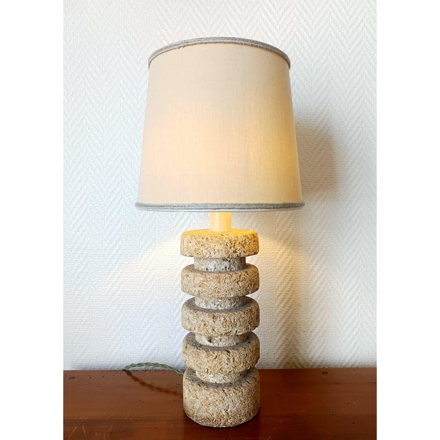 Brutalist Brutalist Stone Lamp in the style of Tormos, 1970 For Sale - Image 3 of 13
