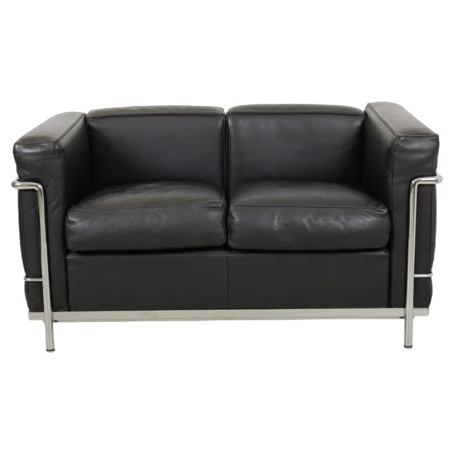 Lc2 Sofa in Black Leather by Le Corbusier for Cassina For Sale