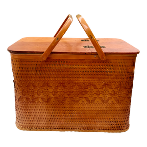 1960's Redmond Woven Rattan PicNic Basket With Dinnerware-13 Pieces