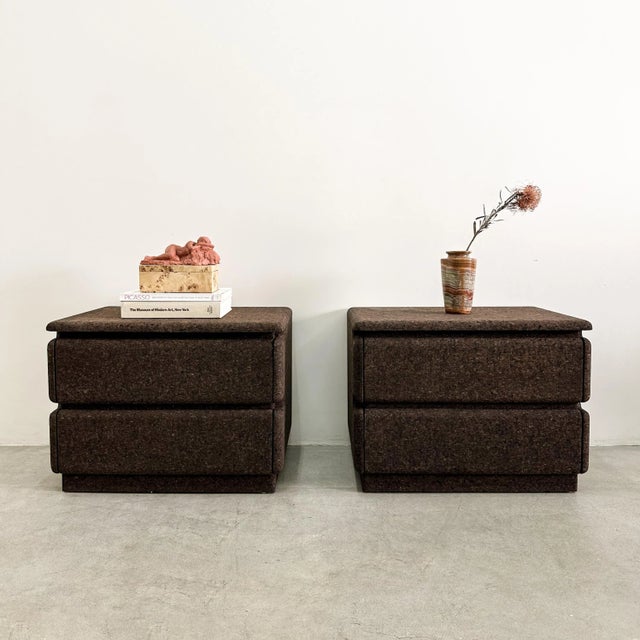 Mid-Century Modern Pair of Vintage Mid Century Modern Nightstands in Chocolate Cork For Sale - Image 3 of 11